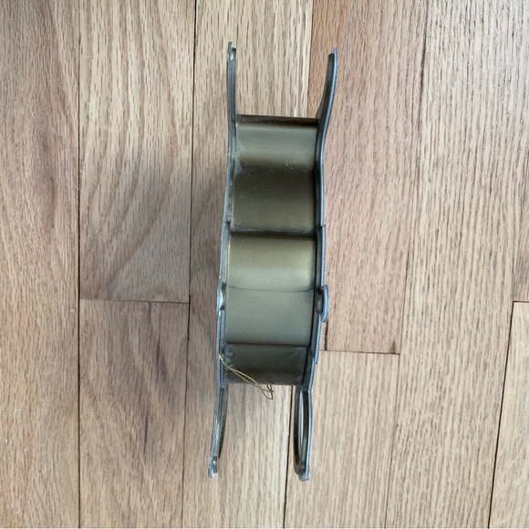 EUC Vintage Miniature Tea Set/Ornament #2177.
B. Shackman Company 1993 - Picture 5 of 14